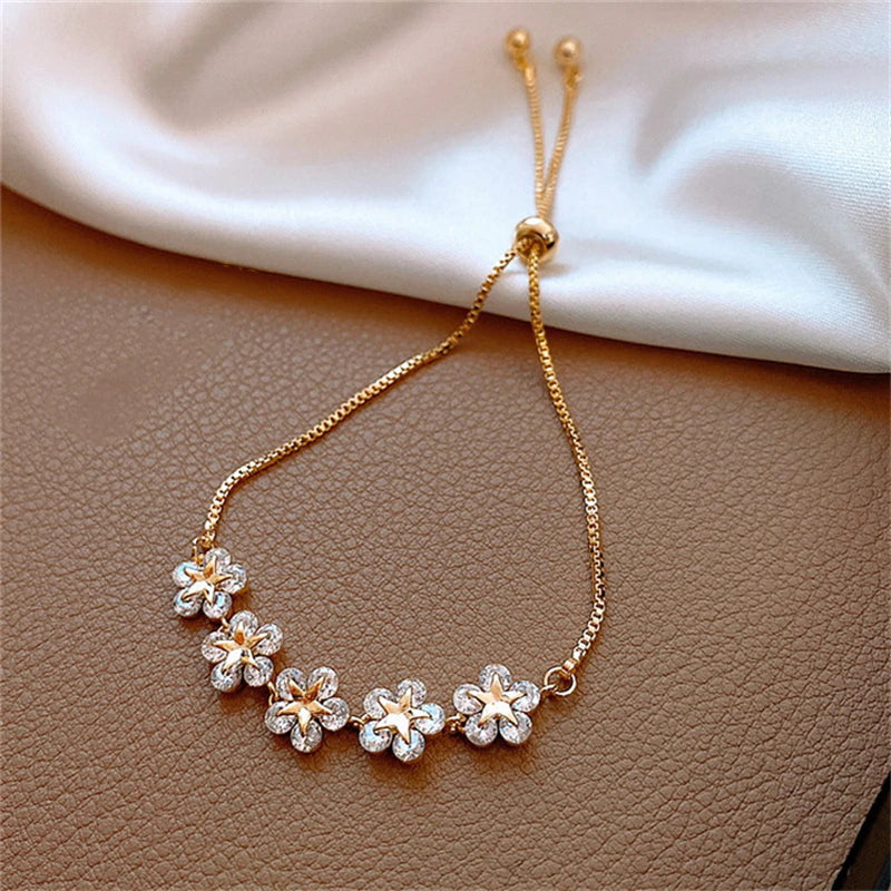 Elegant Inlaid Rhinestone Korean Bracelets Gold Colour Flower Charm Bracelet for Women Fashion Jewelry Accessories Party Gifts